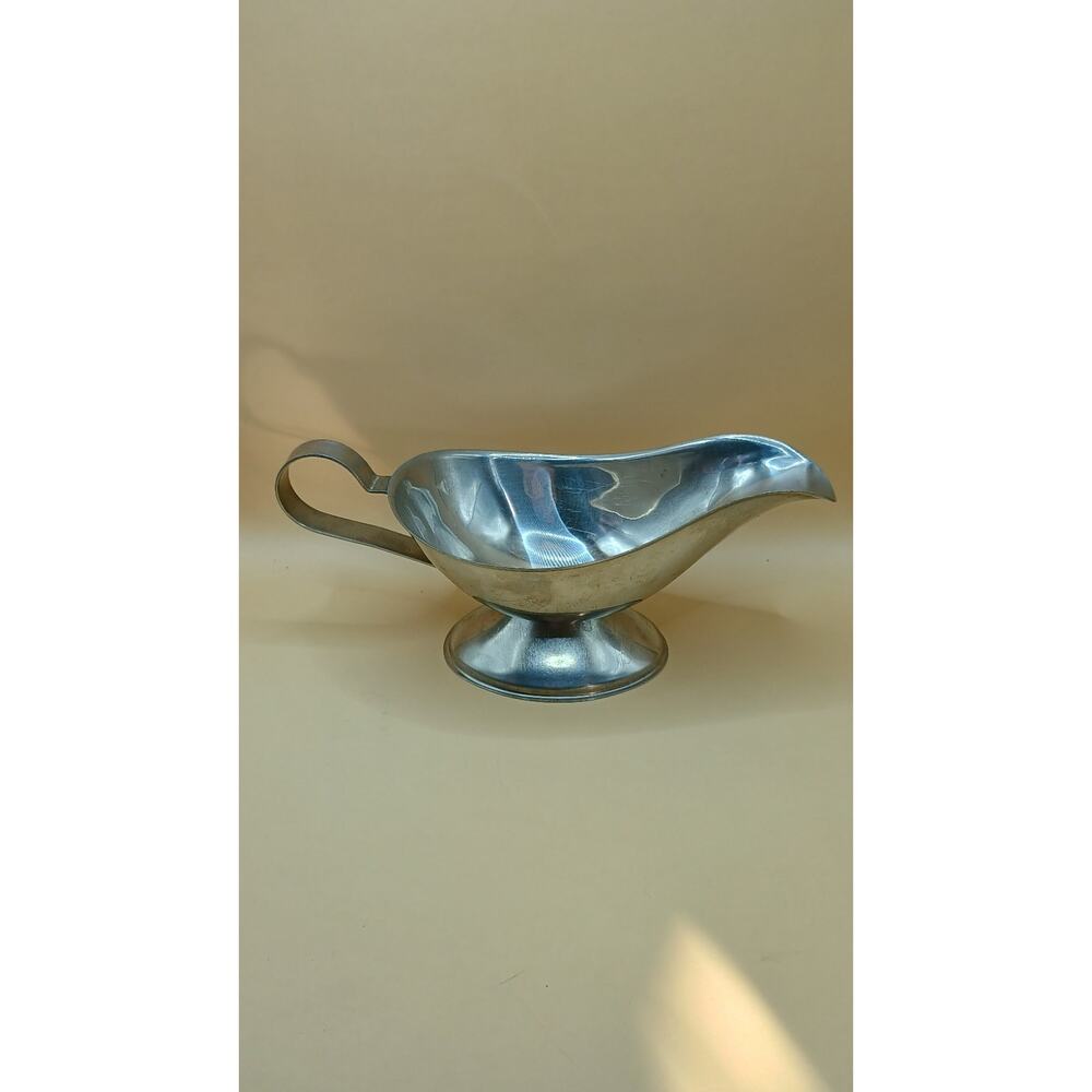 GRAVY BOAT 18 - 8 TAINLESS STEEL 3736 Japan Vintage